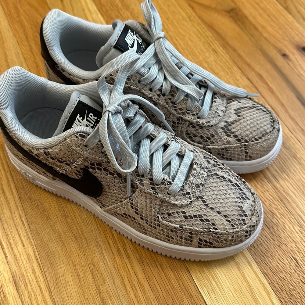 Air force 1 sneaker